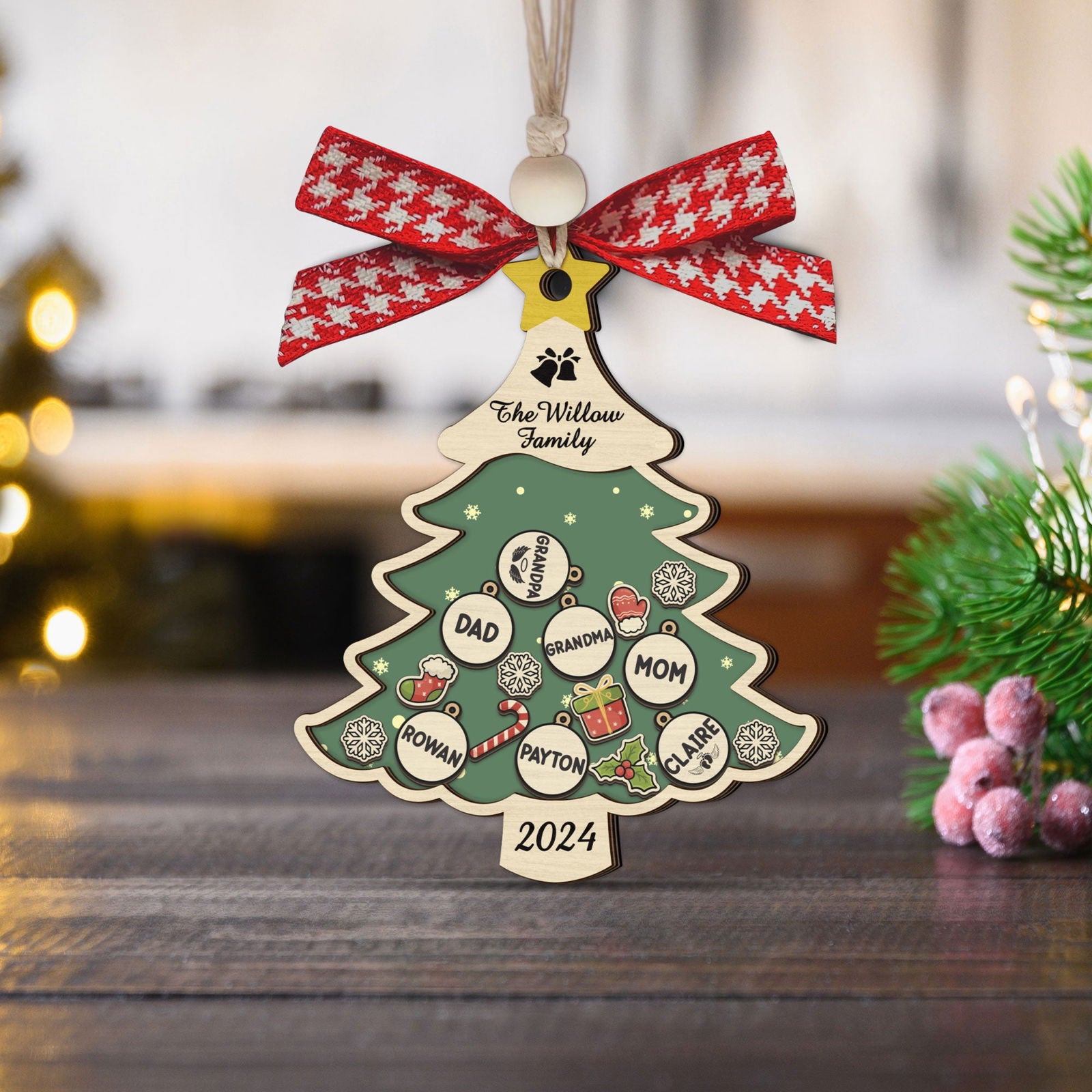 Custom Family Names Christmas Tree Decorations, Family Wooden Ornaments CF207 - Kindlytoys
