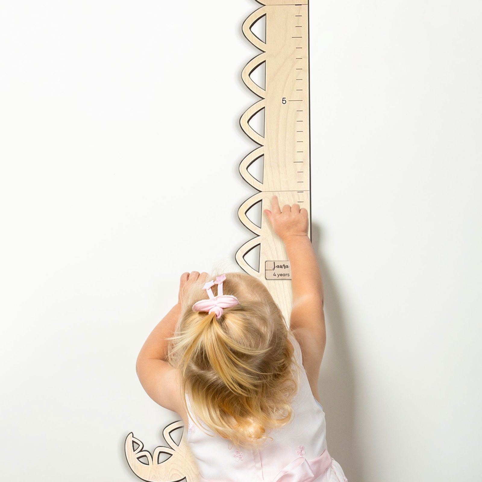 Personalized Cute Giraffe Wooden Growth Chart for Kids GC02 - Kindlytoys